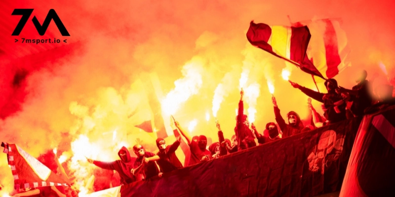 Hooligan trong bóng đá xuất hiện khi nào?